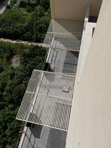 Création de pergolas sur mesure pour un logements privé à Montpellier proche de Nimes